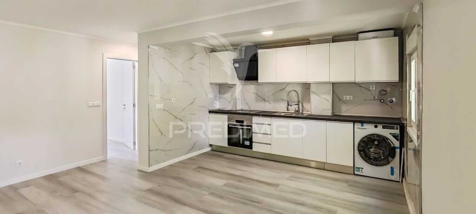 Apartamento T3 para Venda em Laranjeiro e Feijó Foto 8
