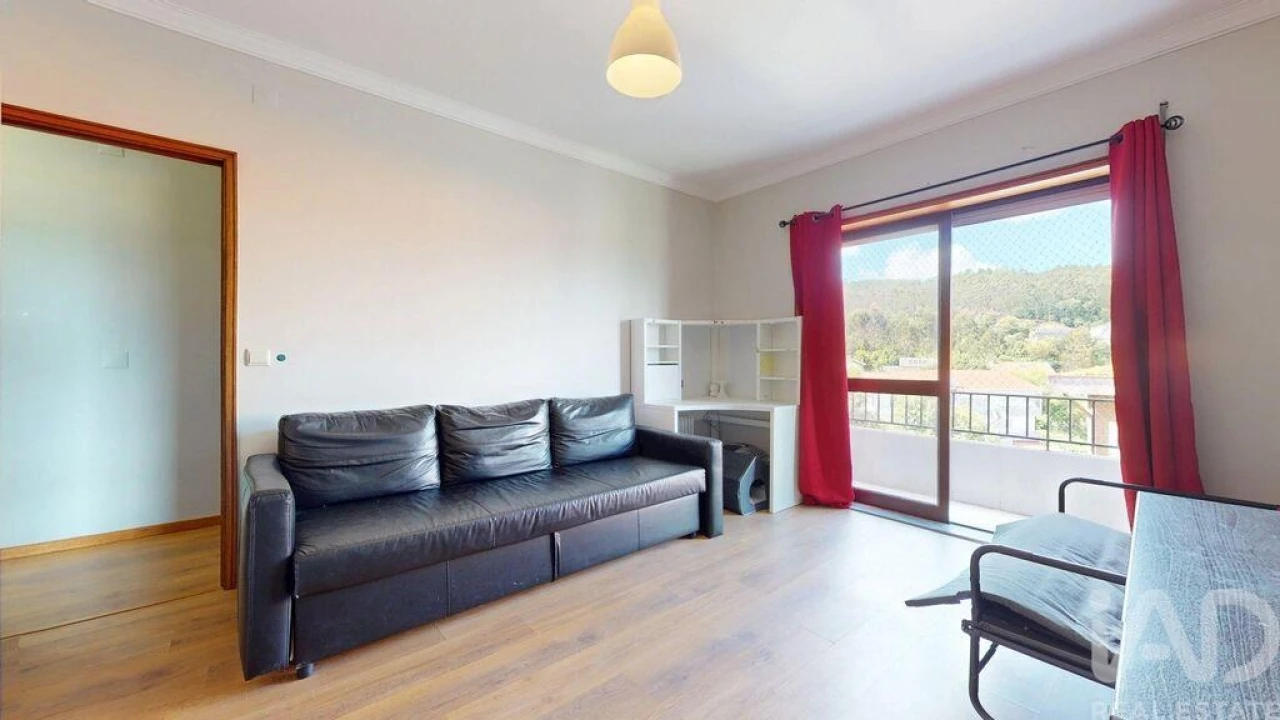 Apartamento T3 para Venda em Vilar de Andorinho Foto 29