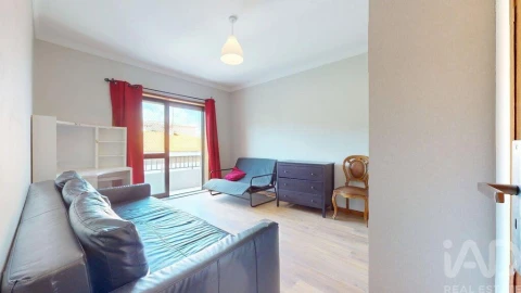 Apartamento T3 para Venda em Vilar de Andorinho