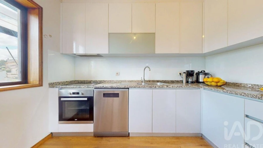 Apartamento T3 para Venda em Vilar de Andorinho Foto 17
