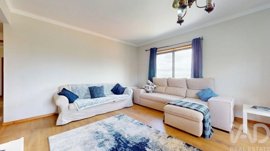 Apartamento T3 para Venda em Vilar de Andorinho Foto 5