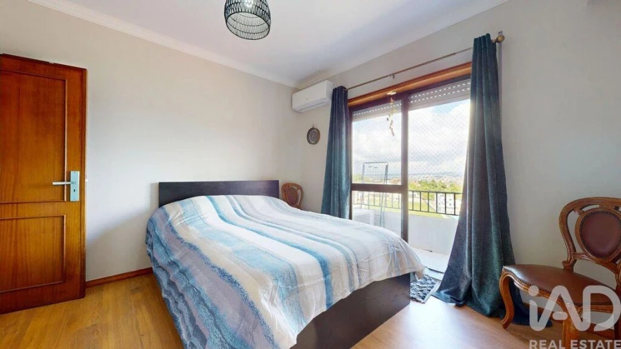 Apartamento T3 para Venda em Vilar de Andorinho Foto 24
