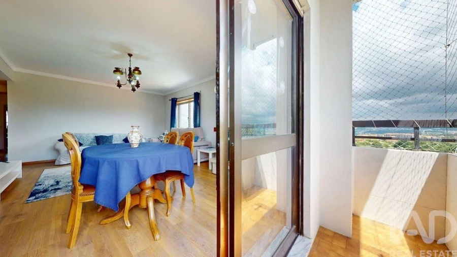 Apartamento T3 para Venda em Vilar de Andorinho Foto 12