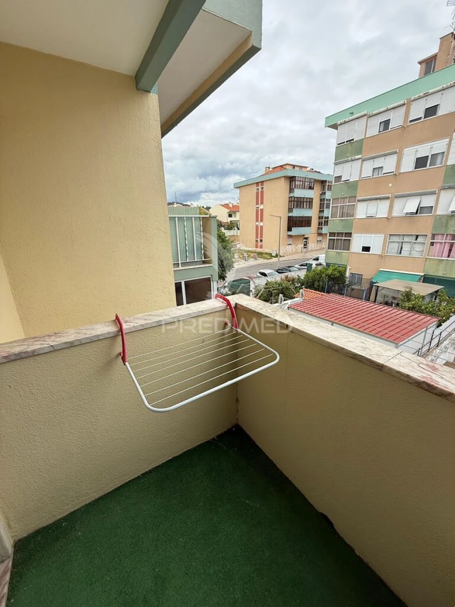 Apartamento T2 para Venda em Póvoa de Santa Iria e Forte da Casa Foto 18