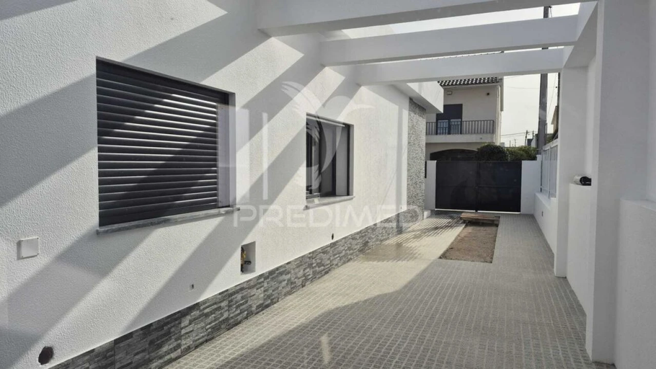 Moradia T4 para Venda em Quinta do Conde Foto 16