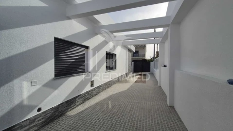 Moradia T4 para Venda em Quinta do Conde