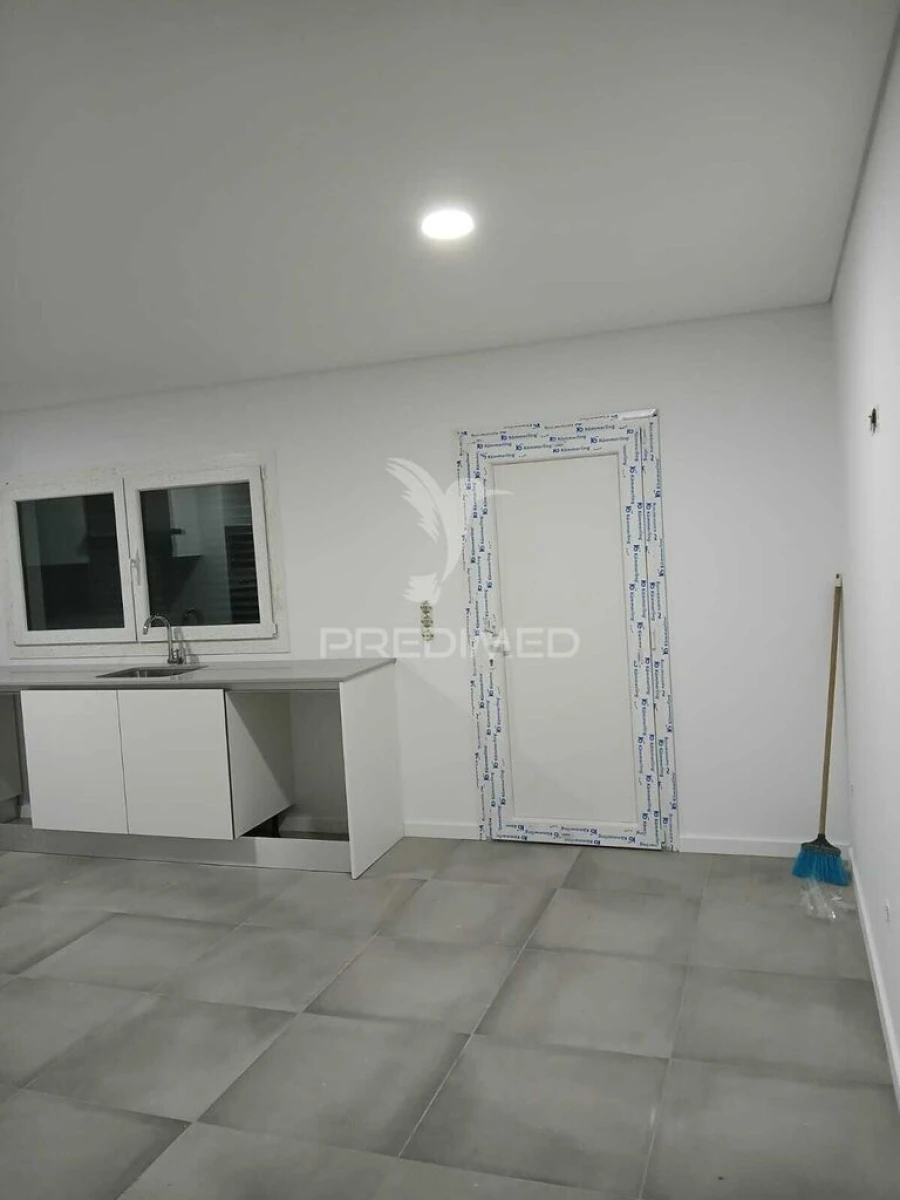 Moradia T3 para Venda em Quinta do Conde Foto 7