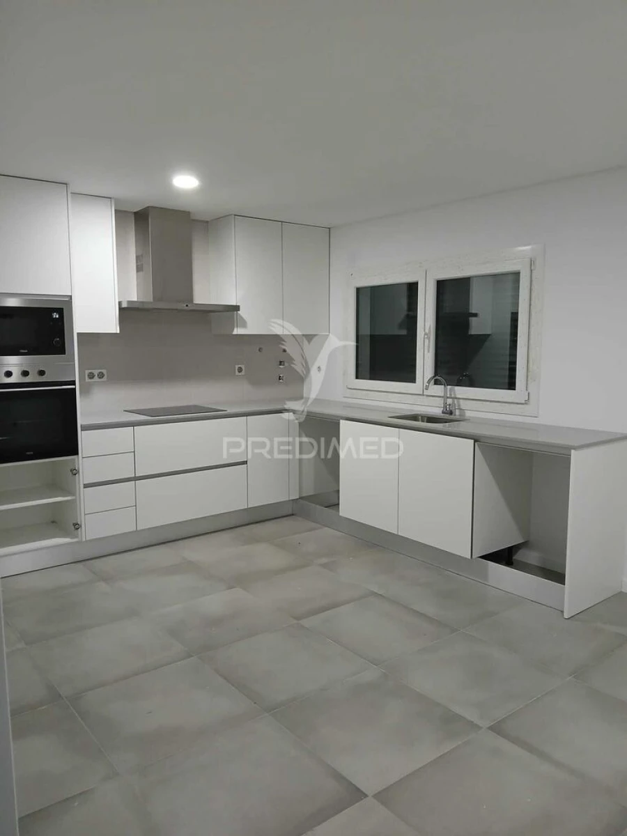 Moradia T3 para Venda em Quinta do Conde Foto 6