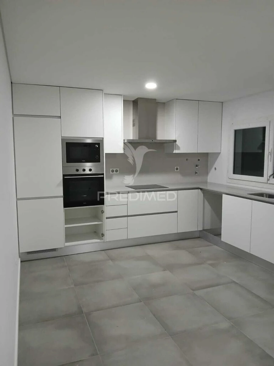 Moradia T3 para Venda em Quinta do Conde Foto 5