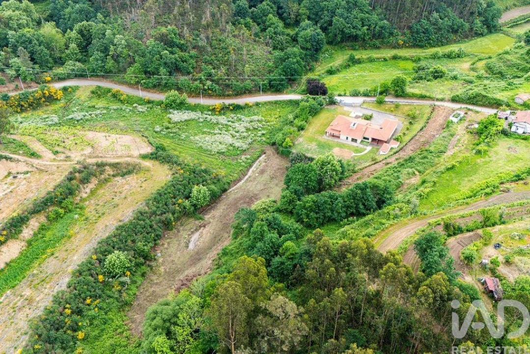 Moradia T4 para Venda em Recezinhos (São Mamede) Foto 23