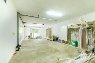 Moradia T4 para Venda em Recezinhos (São Mamede)
