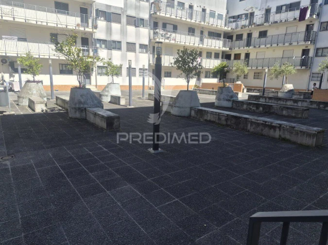 Apartamento T2 para Venda em Santa Clara Foto 2
