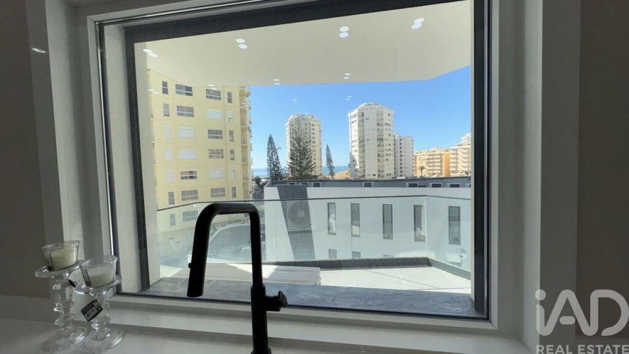 Apartamento T2 para Venda em Armação de Pera Foto 6