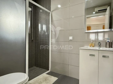 Moradia T4 para Venda em Fatima
