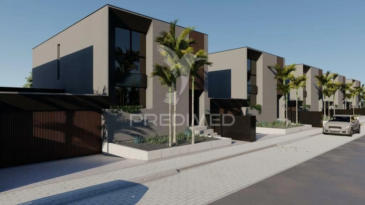 Moradia T3 para Venda em Mire de Tibães Foto 15