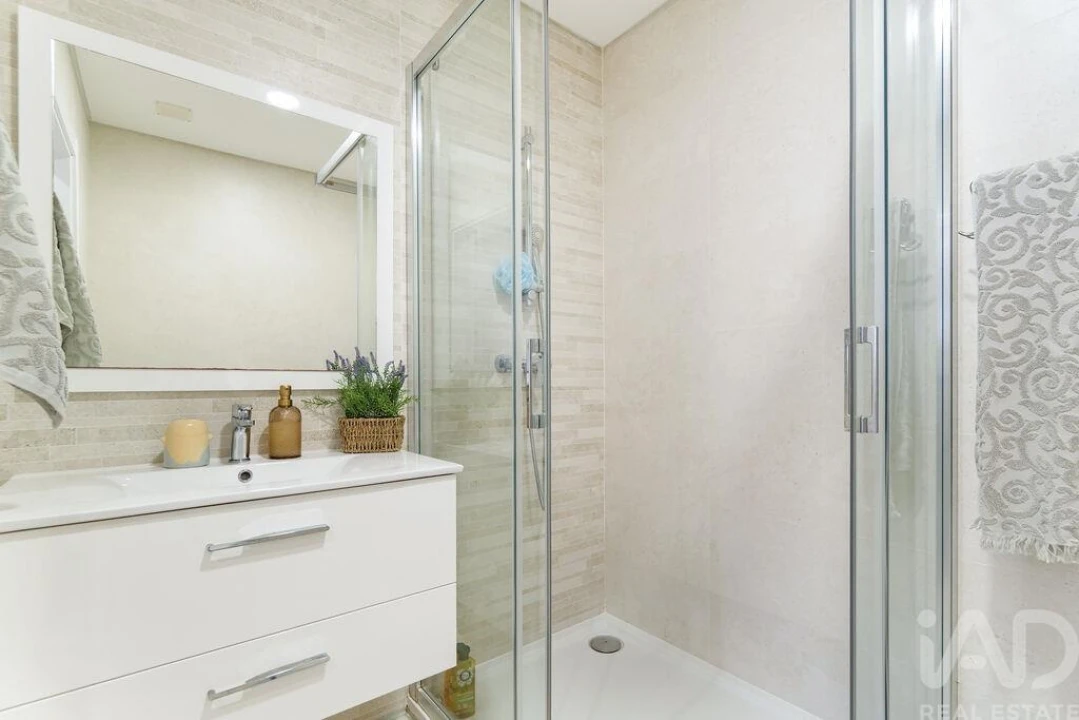 Apartamento T3 para Venda em Portimão Foto 21