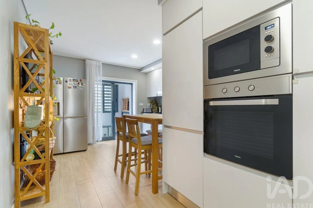 Apartamento T3 para Venda em Portimão Foto 7