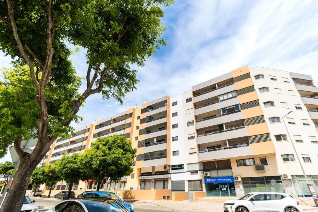 Apartamento T3 para Venda em Portimão Foto 32