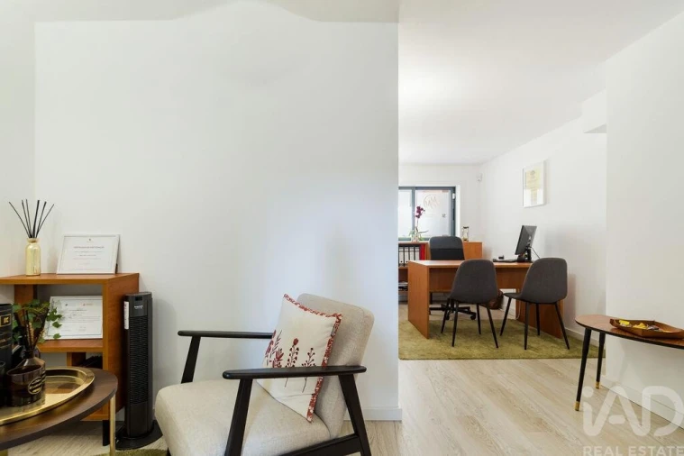 Apartamento T3 para Venda em Portimão Foto 28
