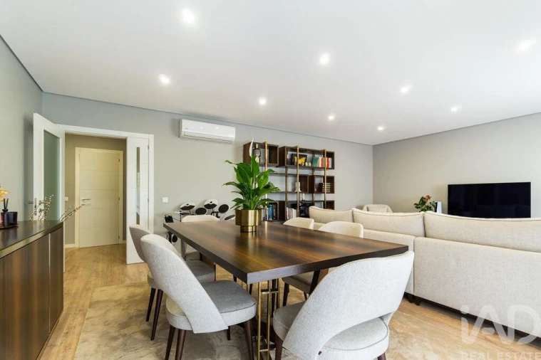 Apartamento T3 para Venda em Portimão Foto 5