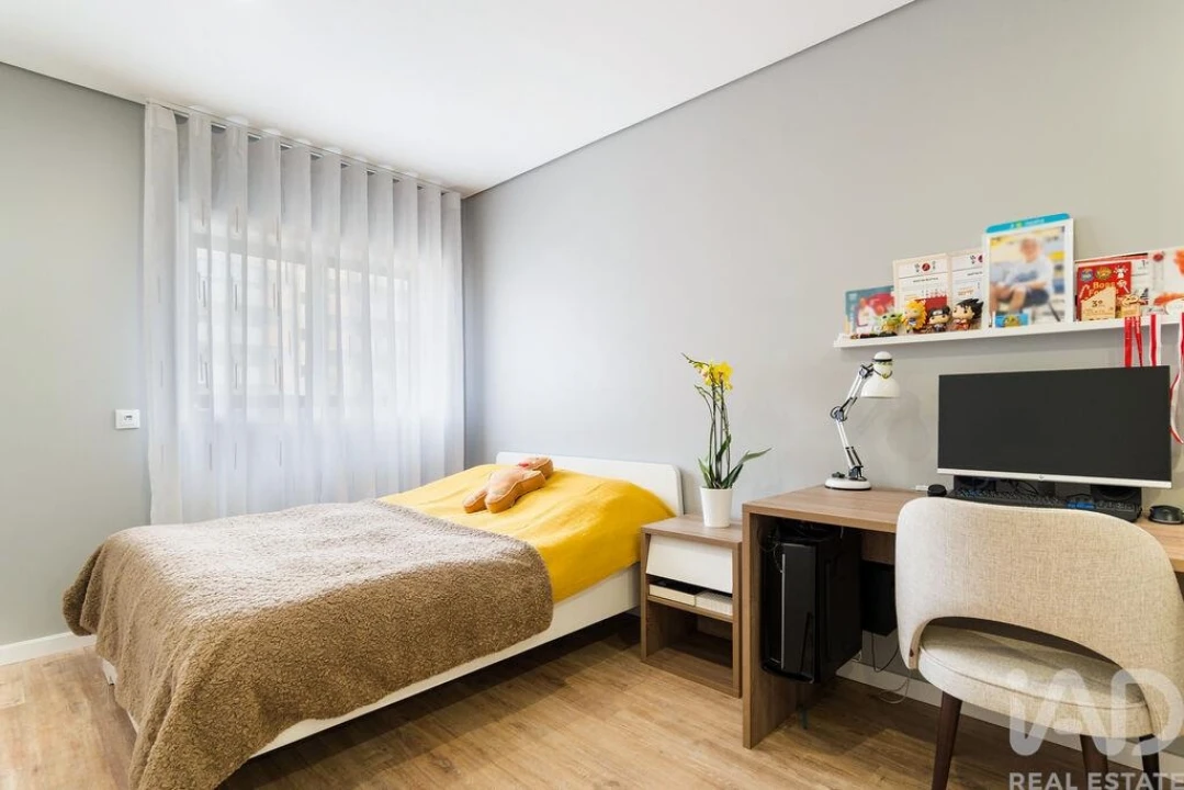 Apartamento T3 para Venda em Portimão Foto 18