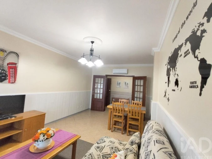 Apartamento T2 para Venda em São Brás de Alportel Foto 6