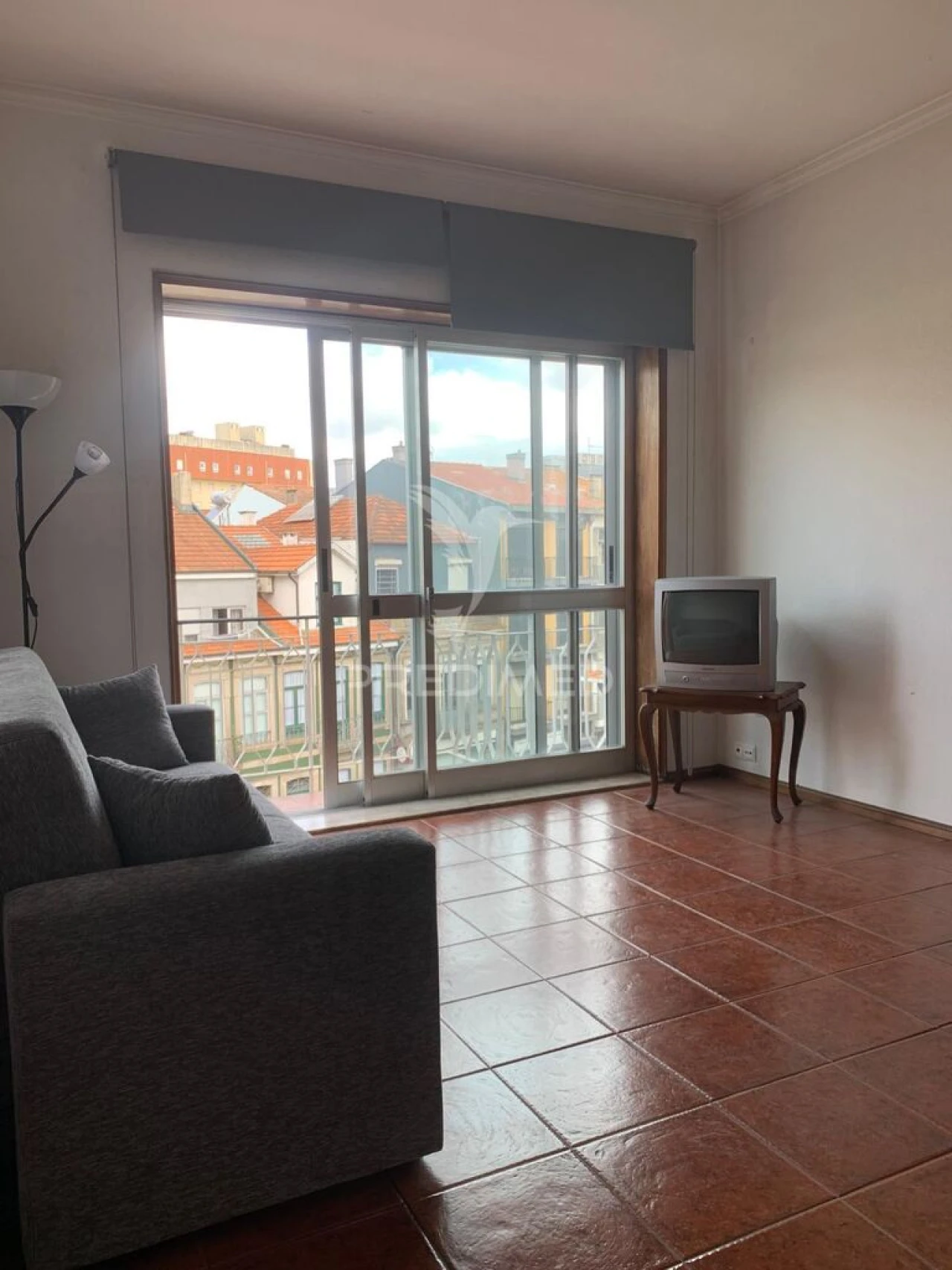 Apartamento T1 para Venda em Paranhos Foto 13