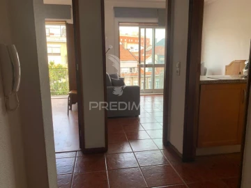 Apartamento T1 para Venda em Paranhos