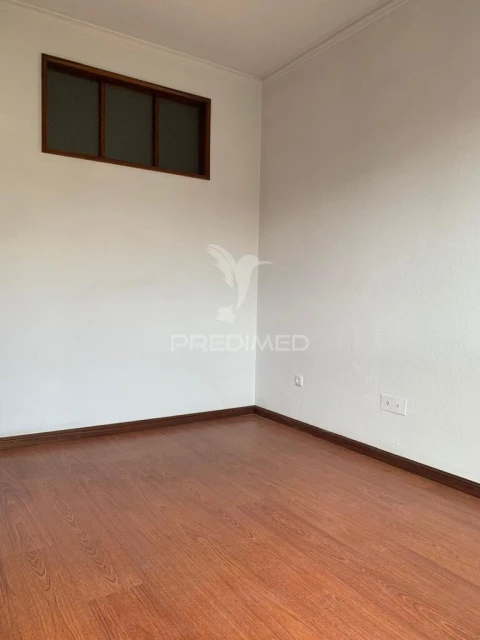 Apartamento T1 para Venda em Paranhos