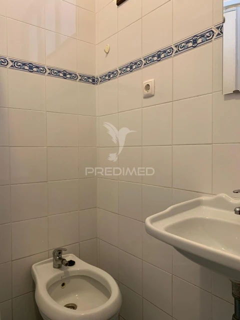 Apartamento T1 para Venda em Paranhos