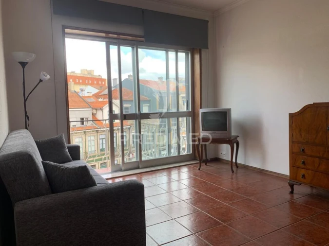 Apartamento T1 para Venda em Paranhos Foto 14