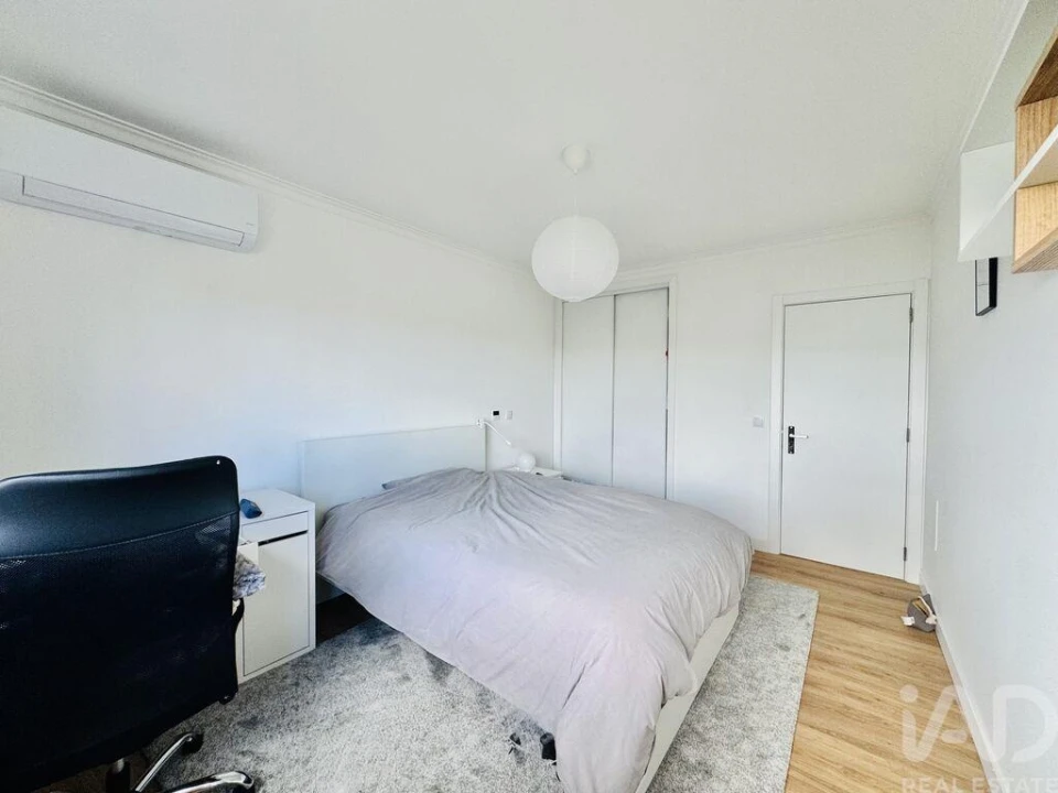 Apartamento T2 para Venda em Barreiro e Lavradio Foto 12