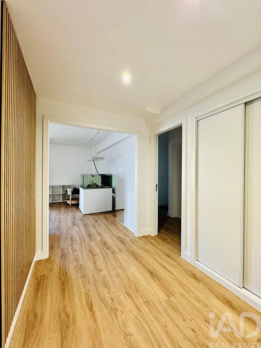 Apartamento T2 para Venda em Barreiro e Lavradio Foto 6
