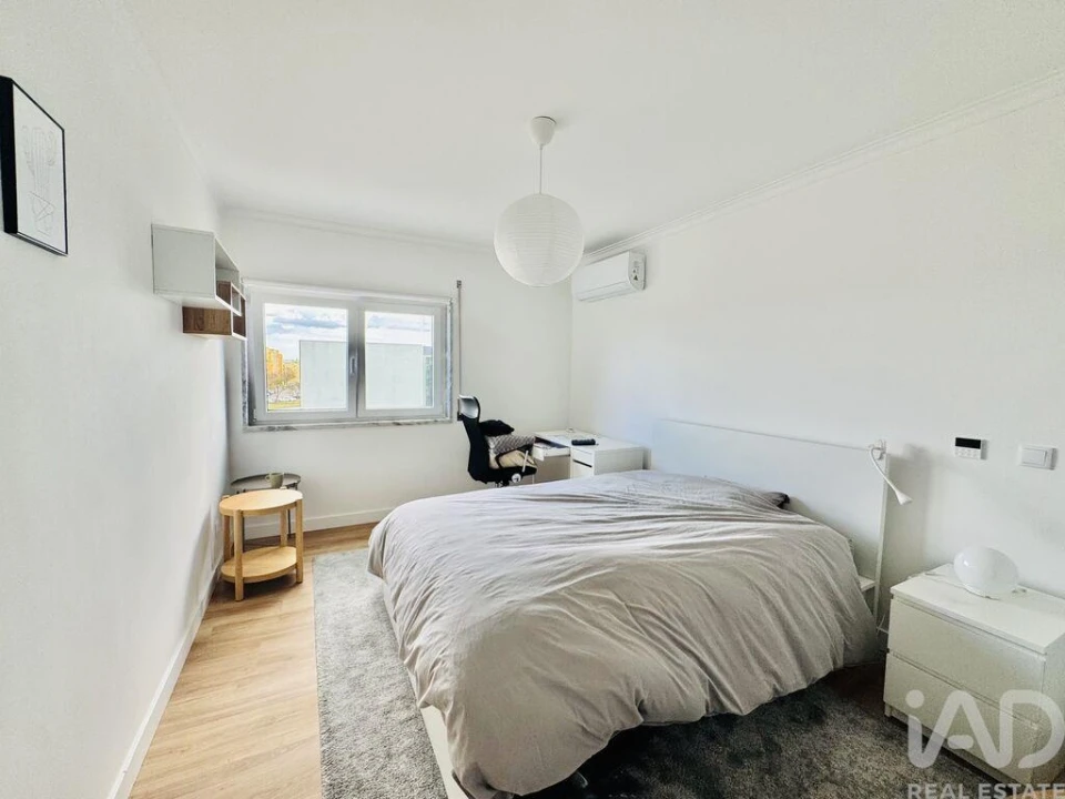 Apartamento T2 para Venda em Barreiro e Lavradio Foto 13