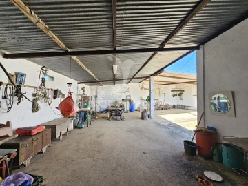 Garagem para Venda em Castro Verde e Casével