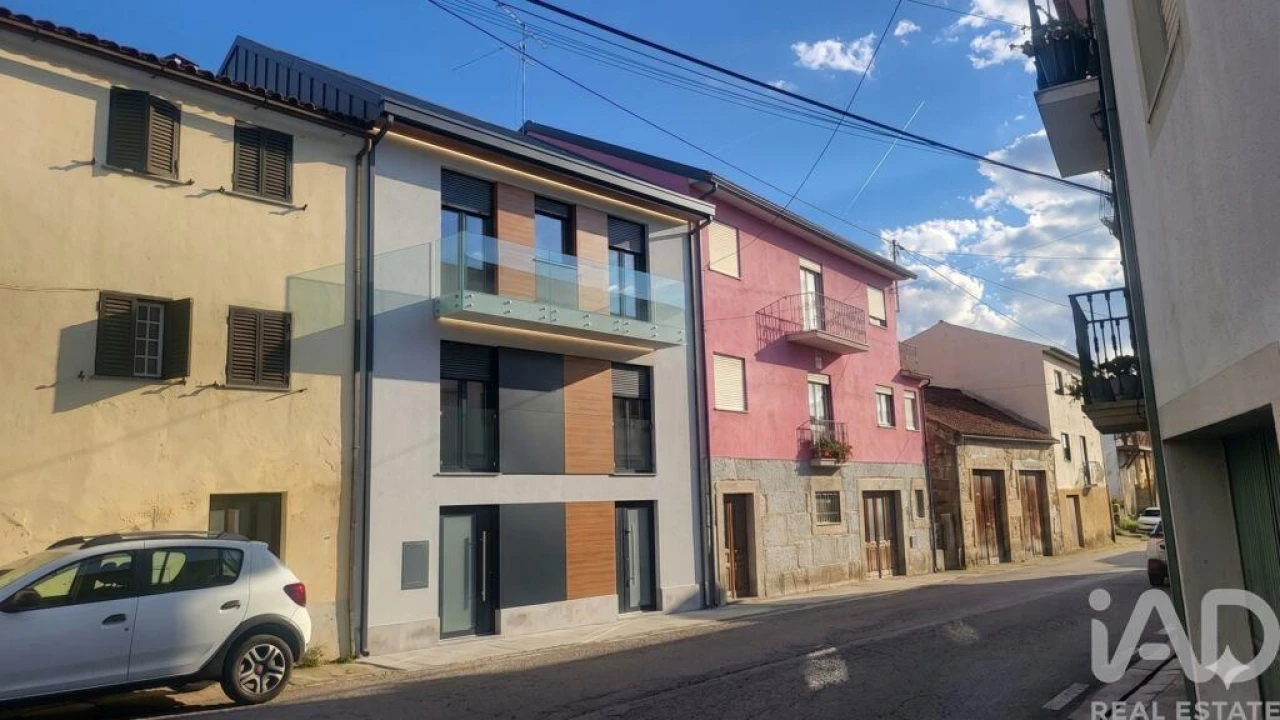 Moradia T1 para Venda em Santa Ovaia e Vila Pouca da Beira Foto 1