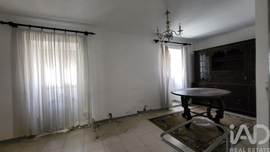 Moradia T1 para Venda em Santa Ovaia e Vila Pouca da Beira Foto 8