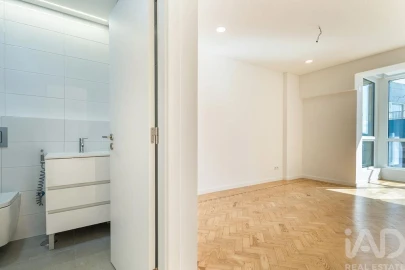 Apartamento T3 para Venda em Almada, Cova da Piedade, Pragal e Cacilhas