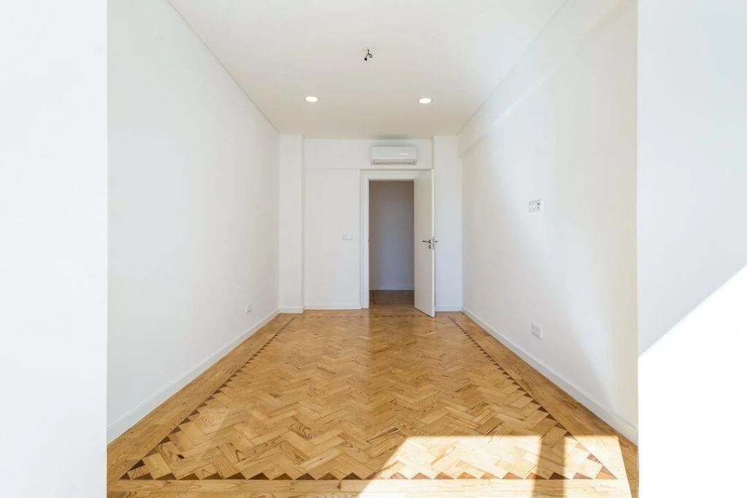 Apartamento T3 para Venda em Almada, Cova da Piedade, Pragal e Cacilhas Foto 12