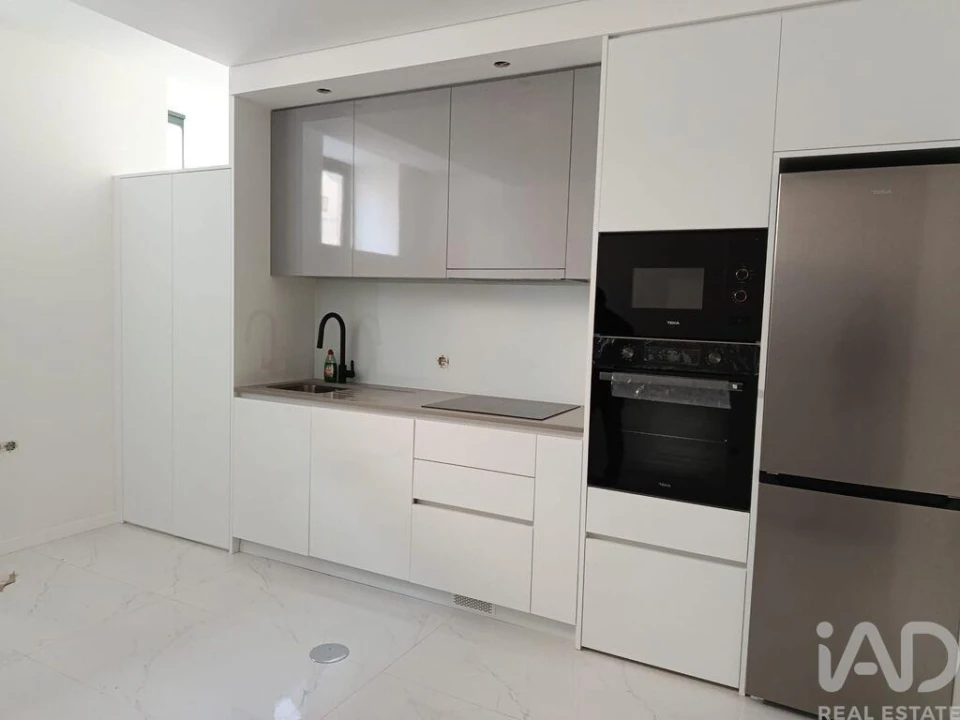 Apartamento para Venda em Ramalde Foto 5