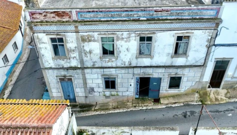 Prédio para Venda em Alvalade