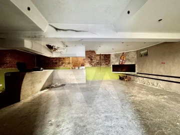 Prédio para Venda em Alvalade