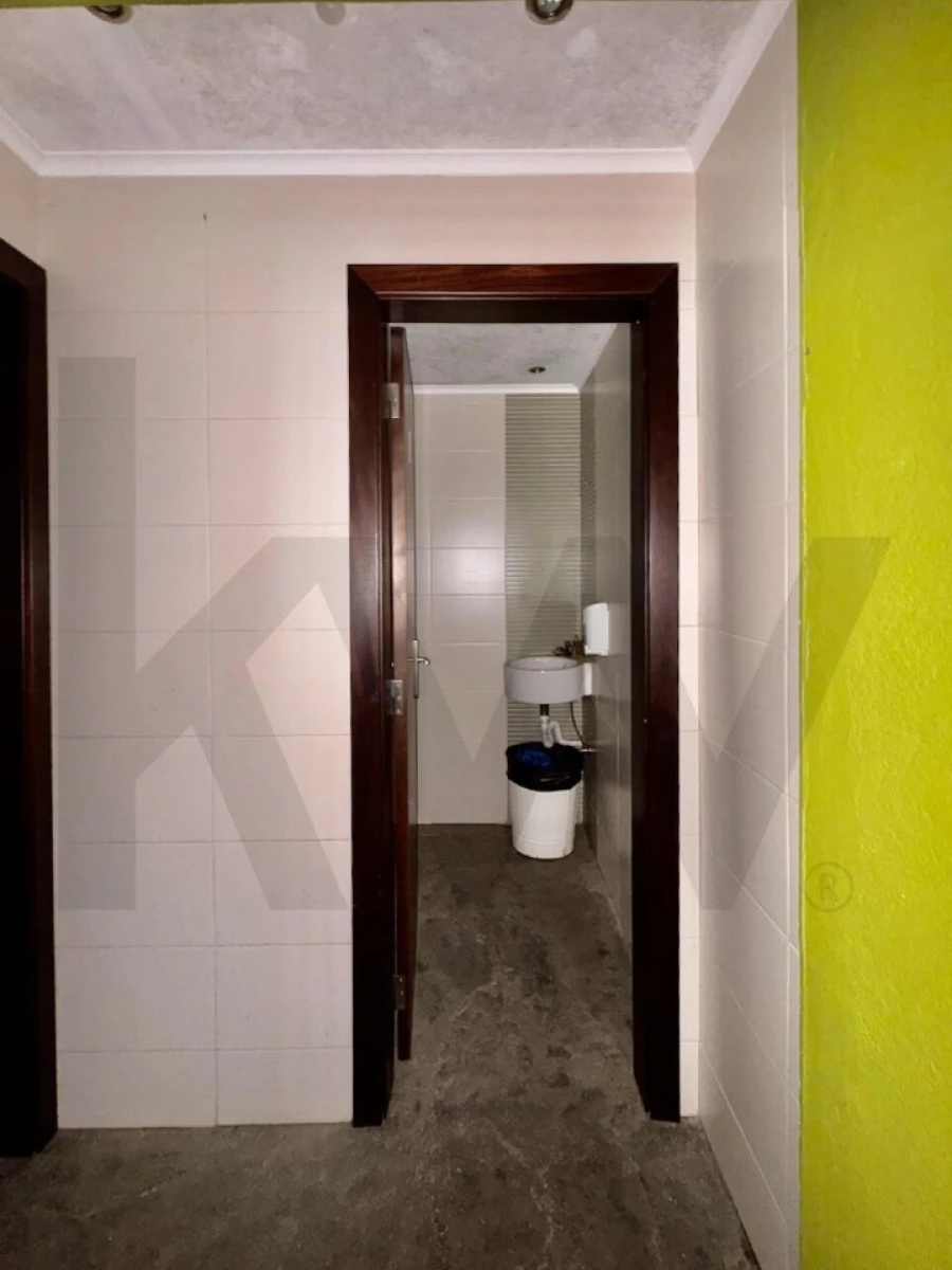 Prédio para Venda em Alvalade Foto 24
