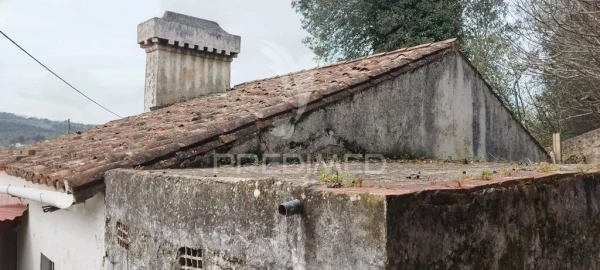 Moradia T2 para Venda em São Salvador da Aramenha