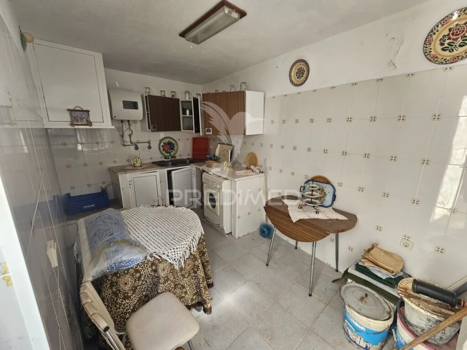 Moradia T6 para Venda em Alter do Chão Foto 3