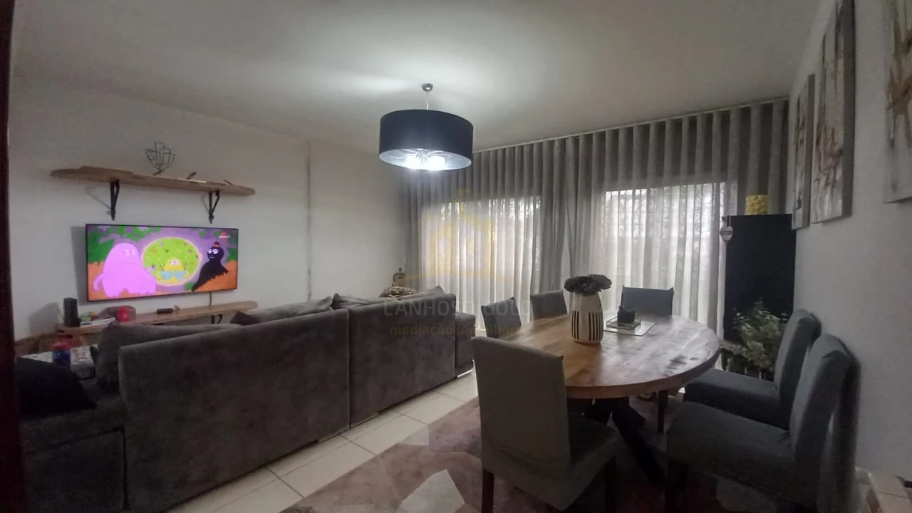 Apartamento T3 para Venda em Povoa de Lanhoso (N. Senhora do Amparo) Foto 1