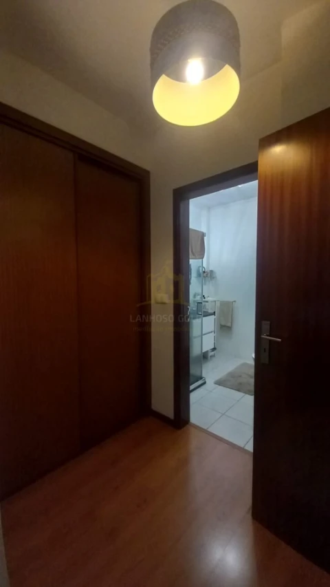 Apartamento T3 para Venda em Povoa de Lanhoso (N. Senhora do Amparo)