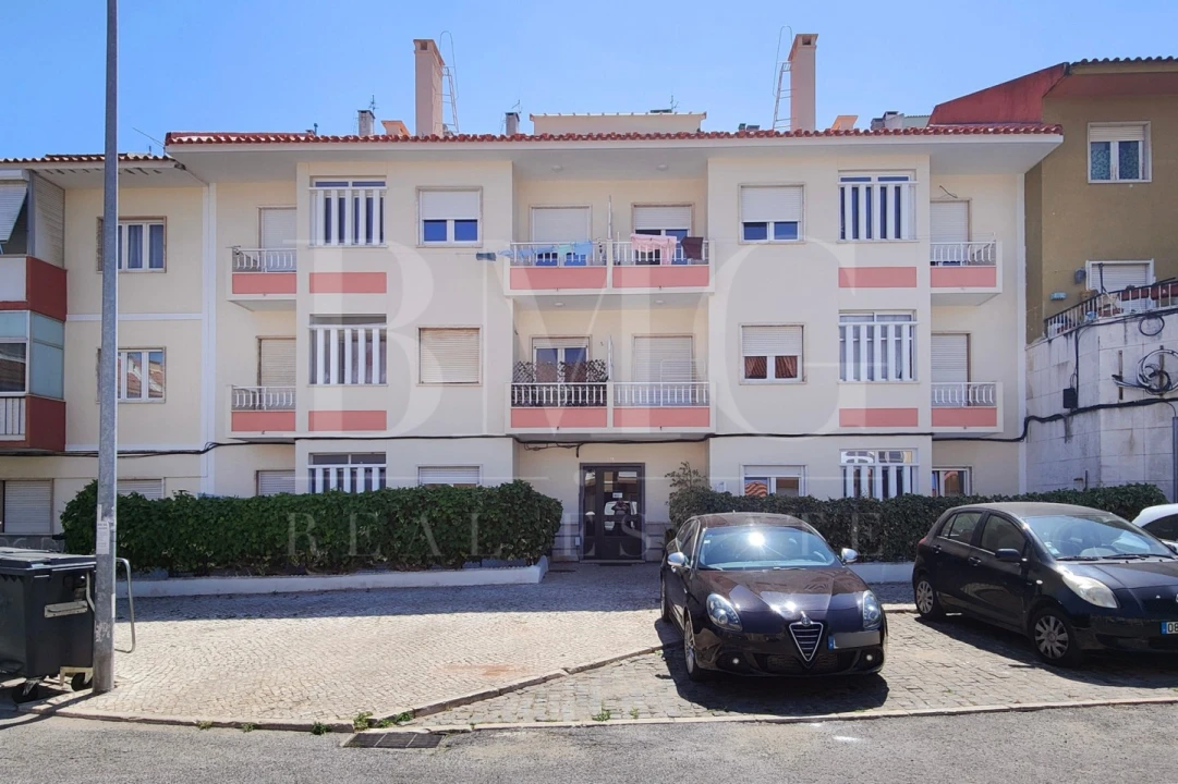 Apartamento T1 para Arrendamento em Algés, Linda-A-Velha e Cruz Quebrada-Dafundo Foto 22