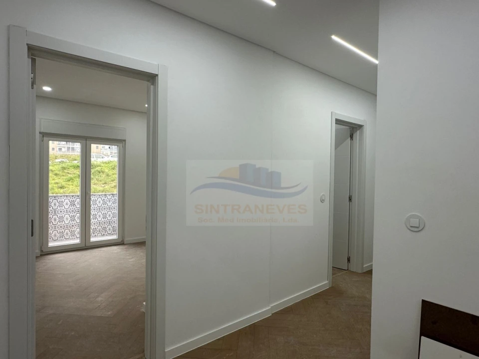 Apartamento T3 para Venda em Mina de Água Foto 5