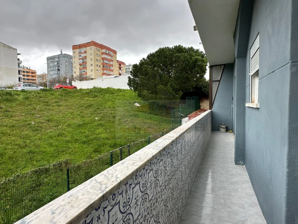 Apartamento T3 para Venda em Mina de Água Foto 11